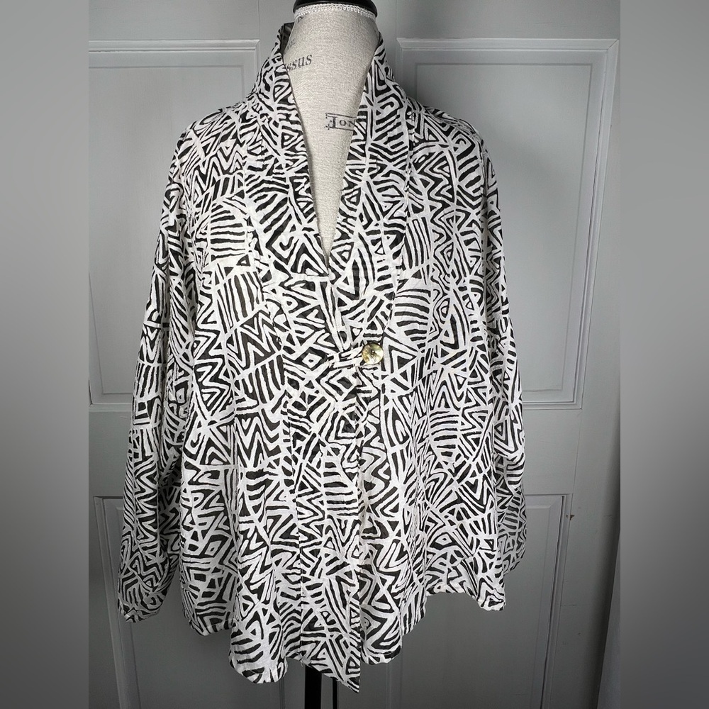 Chicos Black White Geometric Print Blouse Lagenlook Layers Kimono Sleeve Sz M/L